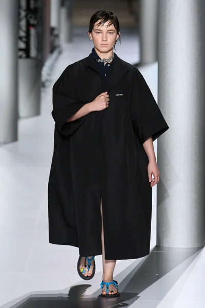 Look 62